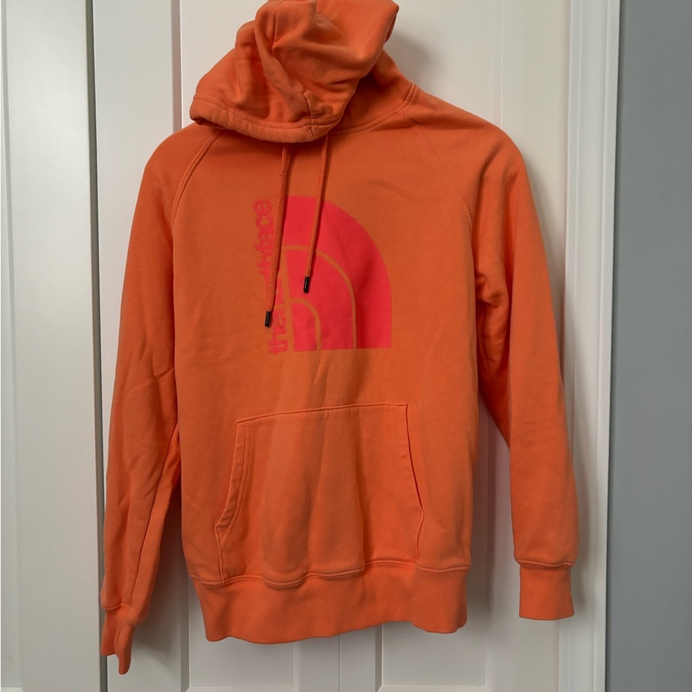 The North Face woman’s hoodie size M